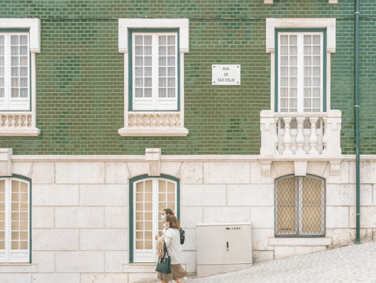 Why Monochrome Has Become Another Trend In 2021 xps dpbxgth0lac unsplash 1 min