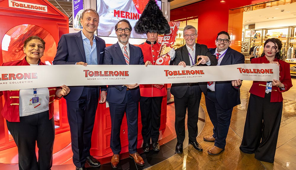 Mondelēz WTR Teams Up with Heathrow and Avolta to Unveil Limited-Edition Toblerone Eton Mess Bar Mondelēz WTR Teams Up with Heathrow and Avolta to Unveil Limited-Edition Toblerone Eton Mess Bar